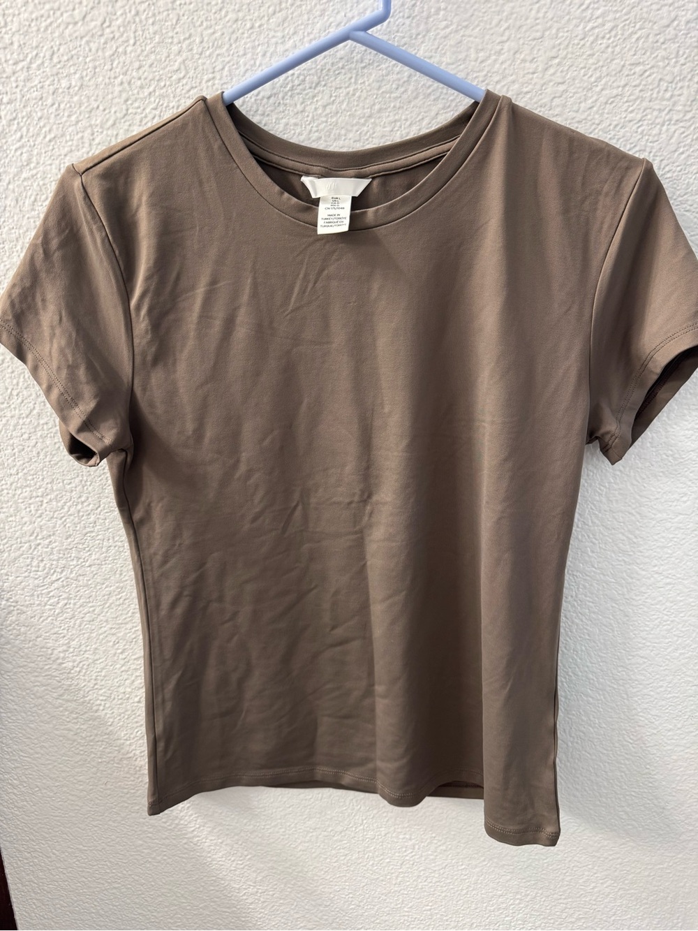 NWOT - H&M Women's Short Sleeve Tee - Taupe Brown
